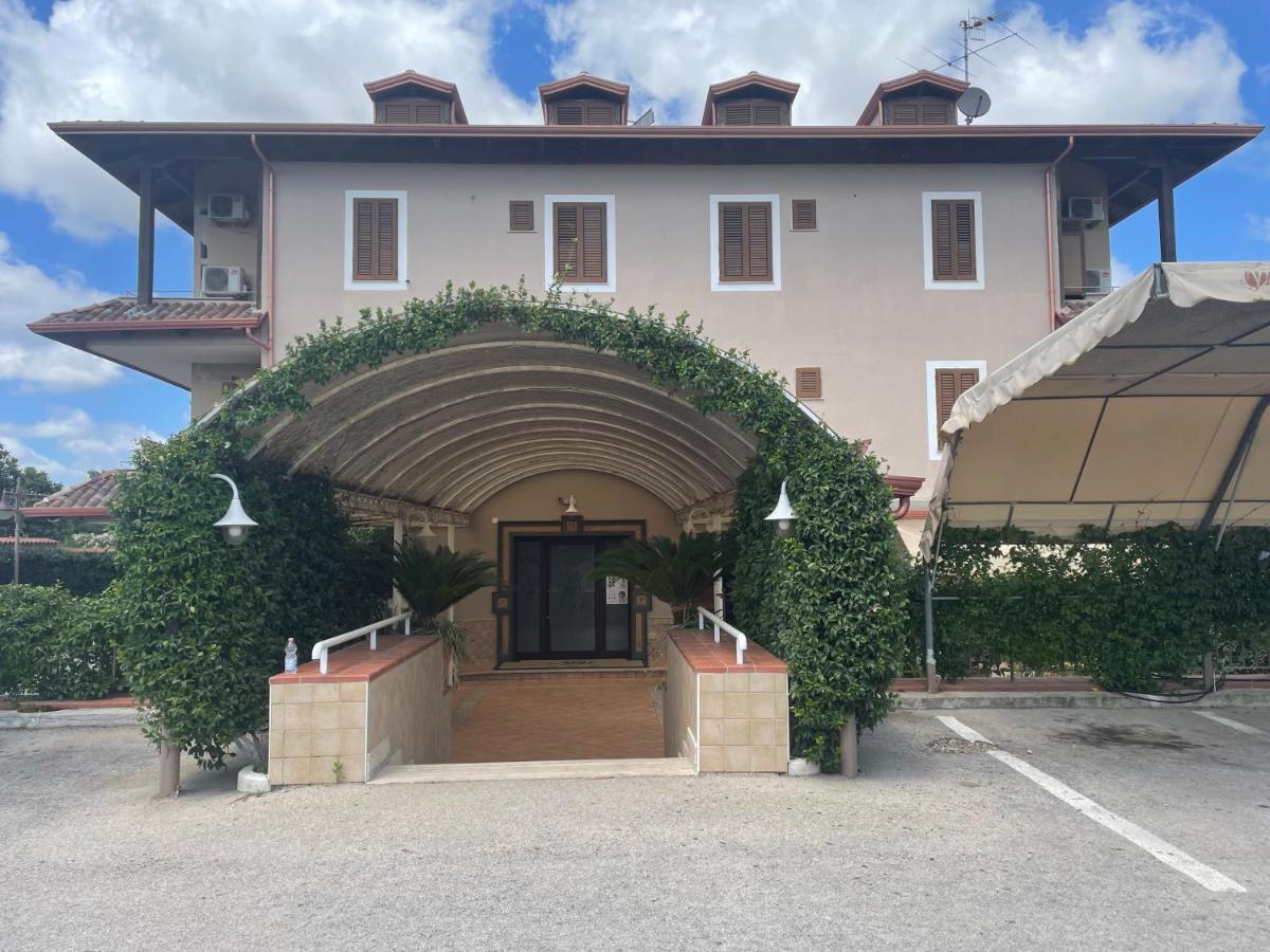 Ninfa Hotel Qualiano Eksteriør bilde